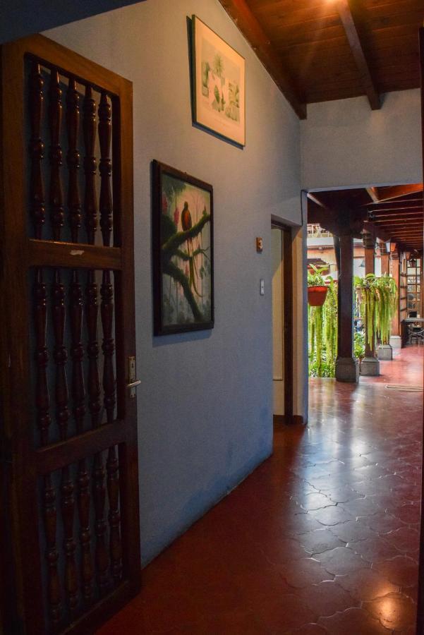 Dionisio Inn Antigua Exterior photo